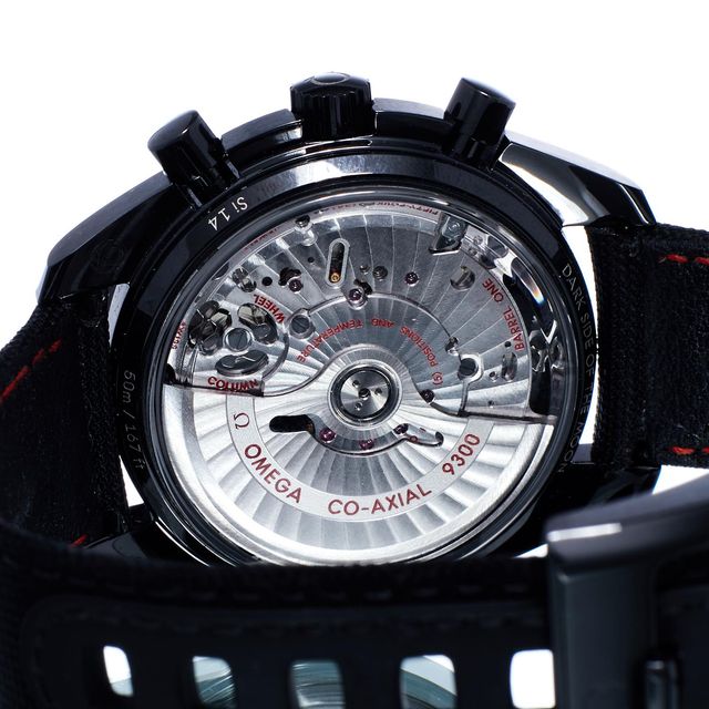 Omega Speedmaster Dark Side of the Moon 311.92.44.51.01.003 Image 4